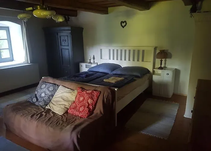 Nadtetos Haz Gyenesdiason A Vizpart Koezeleben Prázdninový dům *