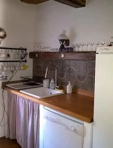 Nadtetos Haz Gyenesdiason A Vizpart Koezeleben